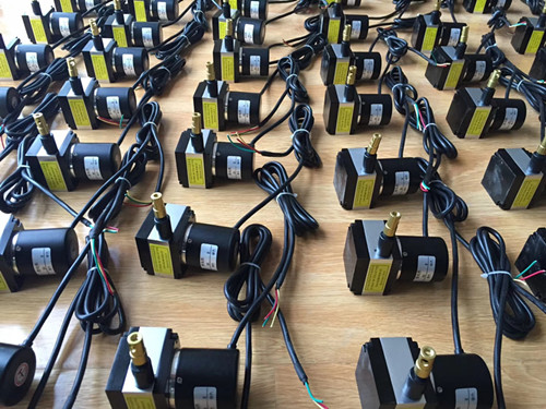 拉繩傳感器的應(yīng)用及特點 拉繩傳感器的應(yīng)用及特點