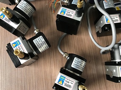 JL80MA系列拉線距離位移傳感器的功能及其信號(hào)輸出方式 JL80MA系列拉線距離位移傳感器的功能及其信號(hào)輸出方式