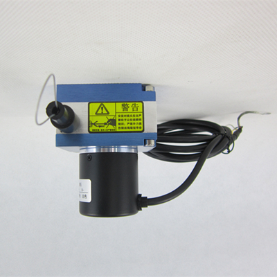 拉繩位移傳感器在運行期間的防塵裝置  拉繩位移傳感器在運行期間的防塵裝置