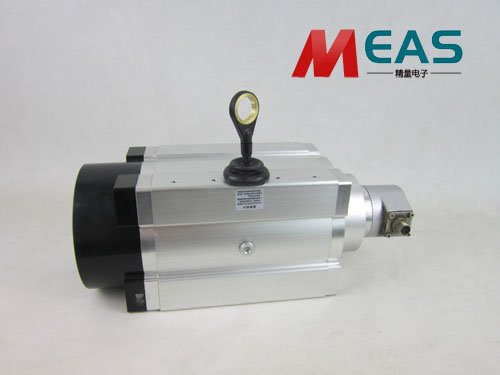 拉線位移傳感器是以分壓的方式來使用 拉線位移傳感器是以分壓的方式來使用