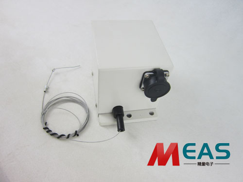 拉線位移傳感器標(biāo)定校準(zhǔn)時(shí)要觀察直線運(yùn)動(dòng)的平行度 拉線位移傳感器標(biāo)定校準(zhǔn)時(shí)要觀察直線運(yùn)動(dòng)的平行度