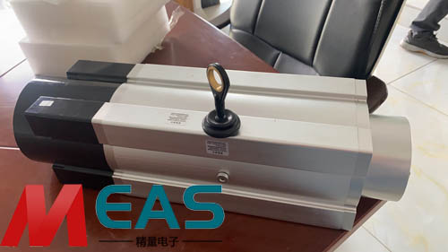 JL系列電流信號(hào)位移傳感器本身就符合本安防爆的要求 JL系列電流信號(hào)位移傳感器本身就符合本安防爆的要求