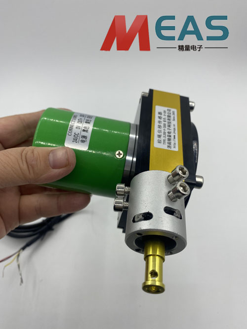 拉繩位移傳感器可以實(shí)現(xiàn)高精度的模擬量輸出 拉繩位移傳感器可以實(shí)現(xiàn)高精度的模擬量輸出