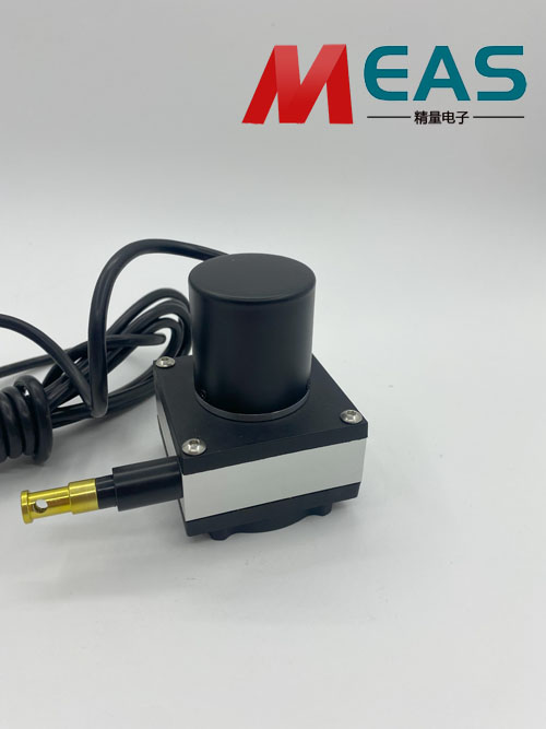 拉繩位移傳感器更注重整體結(jié)構(gòu)的優(yōu)化和材料的選擇 拉繩位移傳感器更注重整體結(jié)構(gòu)的優(yōu)化和材料的選擇