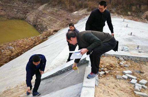 拉繩式位移傳感器在水庫大壩水平位移與垂直位移的應(yīng)用