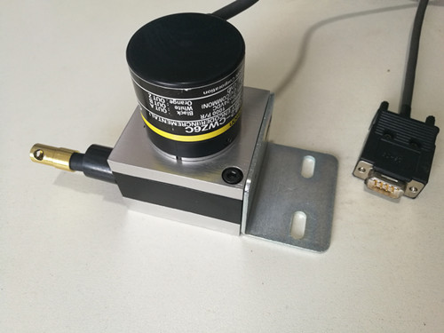 1米電阻信號拉繩傳感器的性能特點