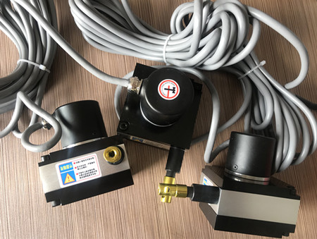 拉繩位移傳感器關(guān)于一些參數(shù)介紹