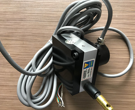 精量電子生產(chǎn)防水位移傳感器被廣大用戶認(rèn)可