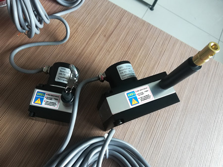 拉繩位移傳感器的精度有什么辦法去解決?