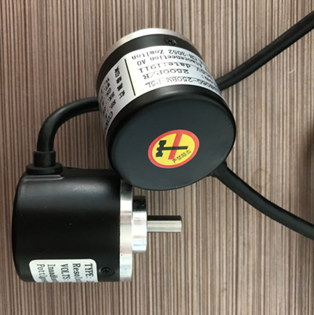 了解一下磁致伸縮位移傳感器的工作原理